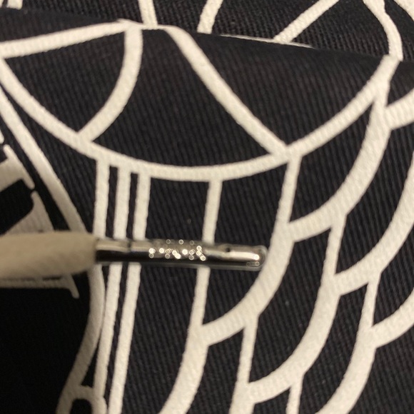 Dior Jordan 1s - Picture 5 of 8